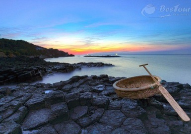 Ghềnh Bàng - nét đẹp hoang sơ nay vẫn còn giữ nguyên giá trị