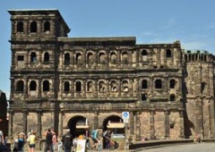 Cổng Porta Nigra