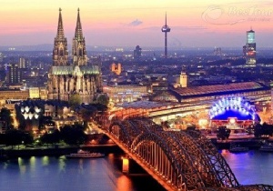 Lạc vào thành phố Cologne- nét cổ kính đặc trưng nước Đức
