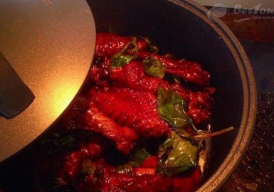 Thơm nức mũi món gà 3 cốc Đài Loan