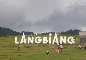Chinh phục đỉnh Langbiang đẹp 