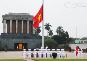 Đến Quảng trường Ba Đình khám phá nét lịch sử hào hùng của dân tộc Việt