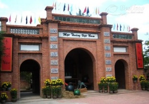 Dạo quanh khu du lịch 