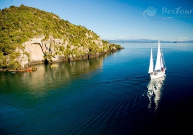 Chiêm ngưỡng Hồ Taupo đẹp mê hồn