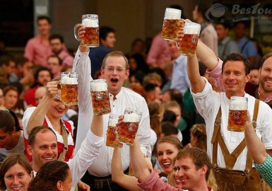 Độc đáo lễ hội bia tại Bỉ vào những ngày tháng 9