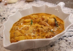 Món Breadfruit cà ri ngon nức mũi tại Maldives