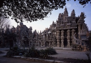 Nét kiến trúc kì lạ của cung điện sỏi đá ở Pháp - Palaise Idéal