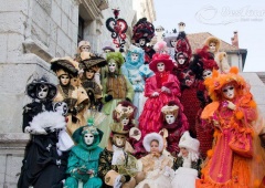 Chiêm ngưỡng vẻ đẹp huyền bí của nước Ý với lễ hội hóa trang Venice