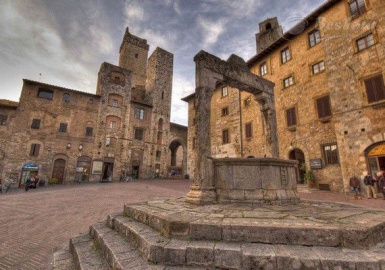 Trung tâm lịch sử San Gimignano - cỗ máy thời gian của nước Ý