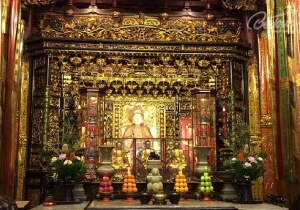 Long Sơn - ngôi chùa cổ kính vạn người mê