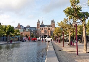 Dam Square Hà Lan - biểu tượng của một Amsterdam sầm suất