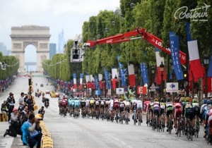 Tham quan đại lộ Champs Elysees nổi tiếng bậc nhất thế giới