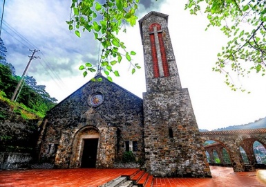 Nghỉ lễ 30/4 - 1/5 với top điểm đến “cool ngầu” quanh Hà Nội