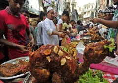 Nền ẩm thực Dubai hấp dẫn du khách bởi những món ăn độc đáo