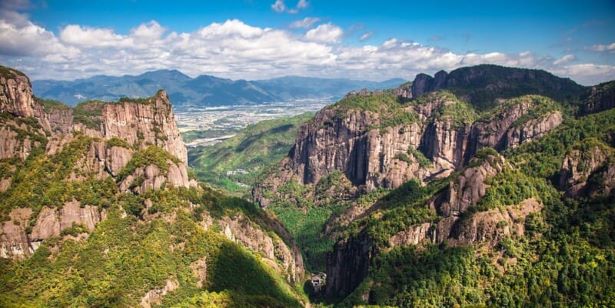 Đến Chiết Giang Trung Quốc ngắm nhìn núi non sông nước nên thơ Đến Chiết Giang Trung Quốc ngắm nhìn núi non sông nước nên thơ