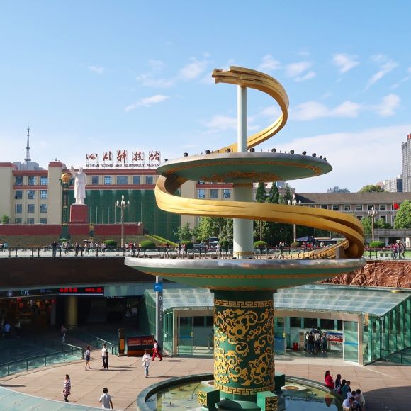 Tìm về Thành Đô chiêm ngưỡng bức tranh văn hóa Trung Hoa rực rỡ sắc màu Tìm về Thành Đô chiêm ngưỡng bức tranh văn hóa Trung Hoa rực rỡ sắc màu