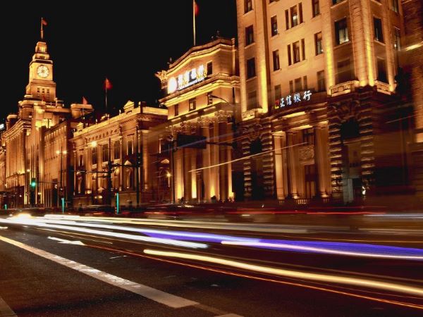 Bến Thượng Hải: Nơi giao thoa giữa cổ điển và hiện đại Bến Thượng Hải: Nơi giao thoa giữa cổ điển và hiện đại