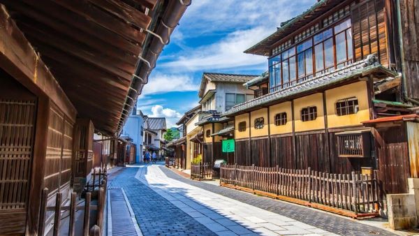 Thành phố Hiroshima biểu tượng của sự tái sinh tại Nhật Bản Thành phố Hiroshima biểu tượng của sự tái sinh tại Nhật Bản