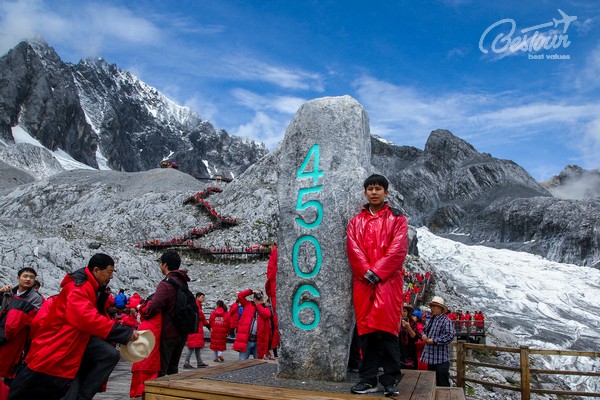 Khám phá núi tuyết Ngọc Long – con rồng ngọc ngủ sâu trong giá lạnh Khám phá núi tuyết Ngọc Long – con rồng ngọc ngủ sâu trong giá lạnh