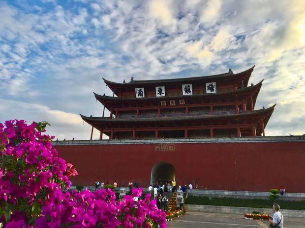 Kiến Thuỷ Trung Quốc - thành phố của những ngôi nhà cổ xưa Kiến Thuỷ Trung Quốc - thành phố của những ngôi nhà cổ xưa