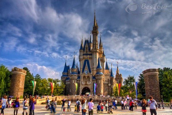 Dạo quanh một vòng Disneyland Tokyo Nhật Bản Dạo quanh một vòng Disneyland Tokyo Nhật Bản