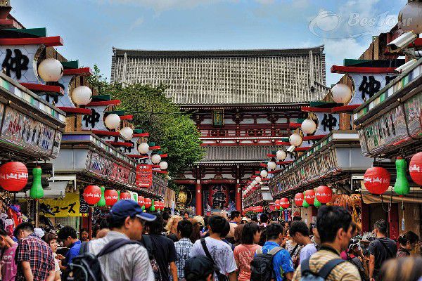 Asakusa – khu phố cổ đông đúc bậc nhất Tokyo Asakusa – khu phố cổ đông đúc bậc nhất Tokyo