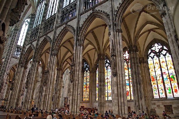 Nhà thờ Dom – tuyệt tác nghệ thuật nước Đức Nhà thờ Dom – tuyệt tác nghệ thuật nước Đức