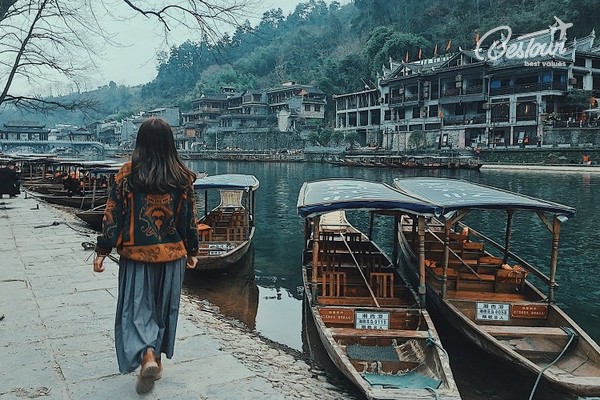 Bỏ túi bí kíp du hí Phượng Hoàng Cổ Trấn mùa hè này Bỏ túi bí kíp du hí Phượng Hoàng Cổ Trấn mùa hè này