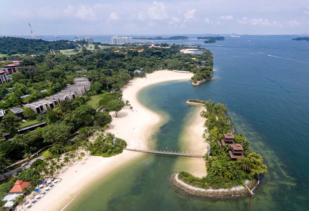 Bãi biển tại đảo Sentosa
