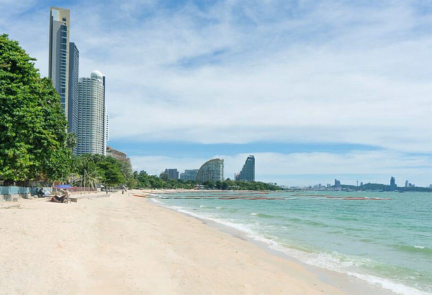 Bãi biển Jomtien
