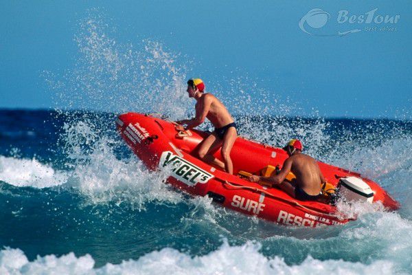 Du lịch Úc xua tan cái nóng nực ngày hè với bãi biển Bondi Du lịch Úc xua tan cái nóng nực ngày hè với bãi biển Bondi