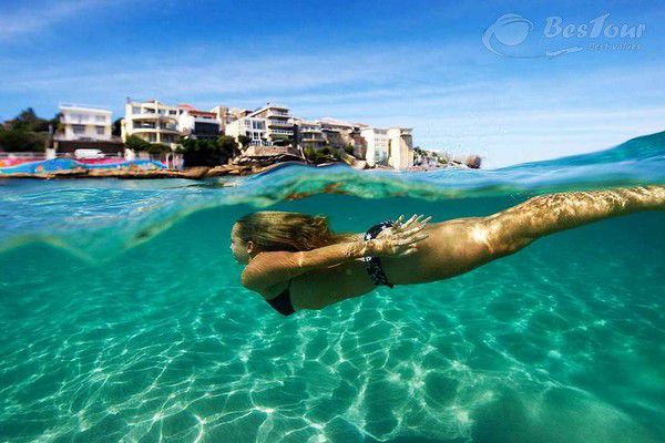 Du lịch Úc xua tan cái nóng nực ngày hè với bãi biển Bondi Du lịch Úc xua tan cái nóng nực ngày hè với bãi biển Bondi