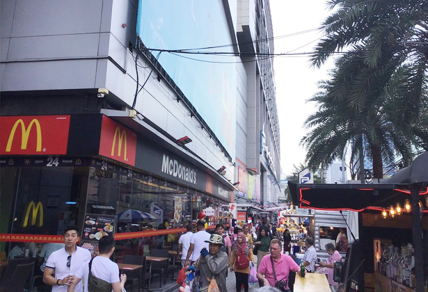 Chợ Pratunam- Khu Chợ Dành Cho Dân Buôn Hàng Tại Bangkok	 Chợ Pratunam- Khu Chợ Dành Cho Dân Buôn Hàng Tại Bangkok