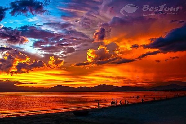 Có gì thú vị tại bãi Rạng Sơn Trà? Có gì thú vị tại bãi Rạng Sơn Trà?