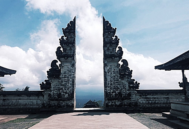 Cổng trời Bali