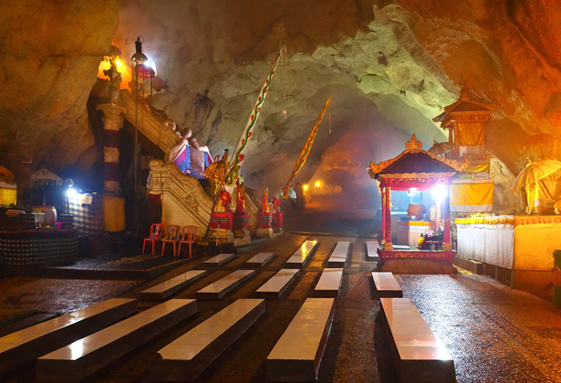 Đền Goa Giri Putri