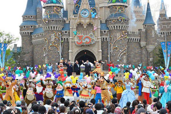 Disneyland - Điểm vui chơi hấp dẫn nhất Hồng Kông Disneyland - Điểm vui chơi hấp dẫn nhất Hồng Kông