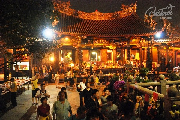 Long Sơn - ngôi chùa cổ kính vạn người mê Long Sơn - ngôi chùa cổ kính vạn người mê