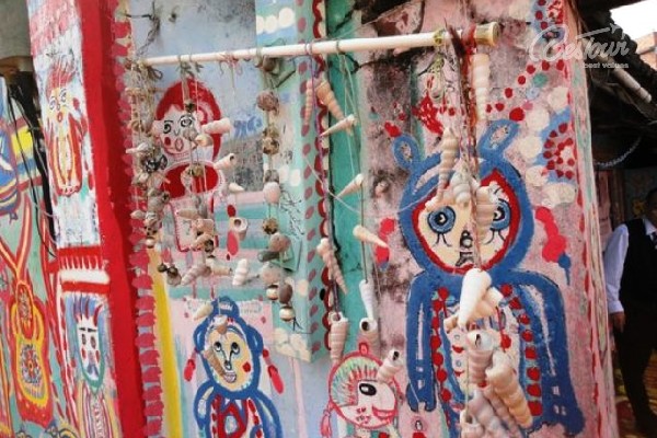 Trải nghiệm mới lạ tại ngôi làng Cầu Vồng của Đài Loan Trải nghiệm mới lạ tại ngôi làng Cầu Vồng của Đài Loan