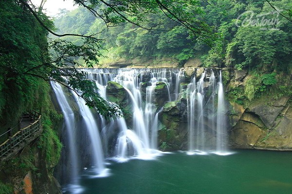 Du hí Đài Loan, đừng bỏ lỡ làng cổ Thập Phần Du hí Đài Loan, đừng bỏ lỡ làng cổ Thập Phần