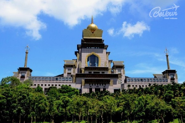 Trung Đài Thiền Tự - thánh địa Phật giáo của Đài Loan Trung Đài Thiền Tự - thánh địa Phật giáo của Đài Loan