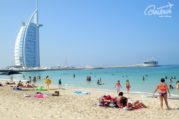 Khám phá bao điều lý thú tại bãi biển nổi tiếng bậc nhất Dubai Khám phá bao điều lý thú tại bãi biển nổi tiếng bậc nhất Dubai