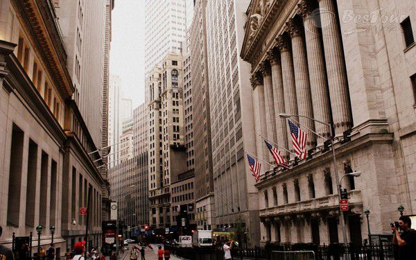 Ghé thăm trung tâm tài chính lớn nhất nước Mỹ - Wall Street Ghé thăm trung tâm tài chính lớn nhất nước Mỹ - Wall Street