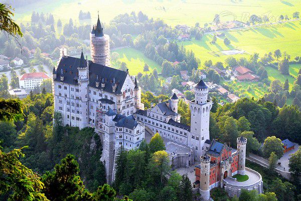 Khám phá lâu đài Neuschwanstein kì vĩ Khám phá lâu đài Neuschwanstein kì vĩ