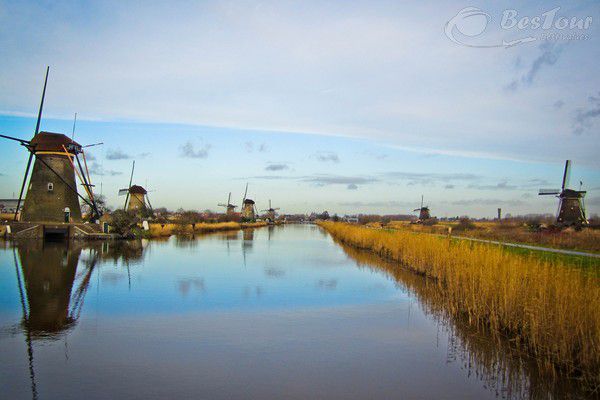 Đến Kinderdijk chiêm ngưỡng biểu tượng truyền thống của đất nước Hà Lan Đến Kinderdijk chiêm ngưỡng biểu tượng truyền thống của đất nước Hà Lan