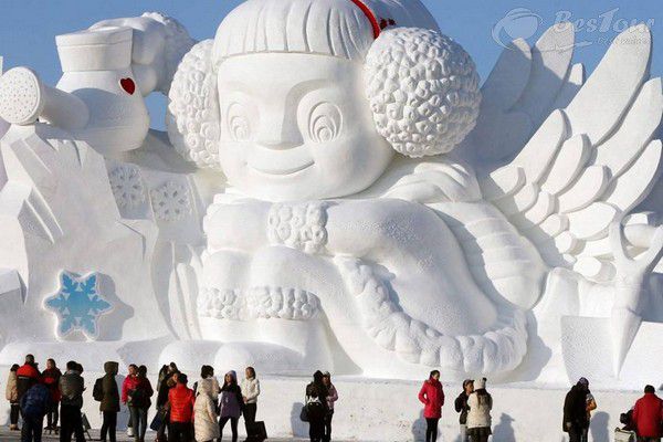 Cảm nhận cái lạnh trong lễ hội băng tuyết Trung Quốc Cảm nhận cái lạnh trong lễ hội băng tuyết Trung Quốc