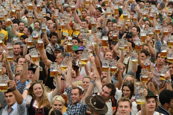 Độc đáo lễ hội bia tại Bỉ vào những ngày tháng 9 Độc đáo lễ hội bia tại Bỉ vào những ngày tháng 9