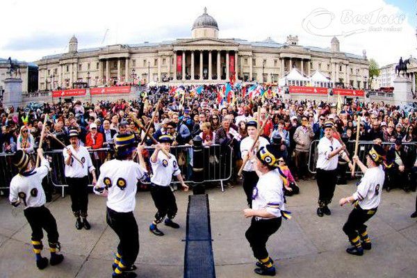 Nhộn nhịp ngày hội thánh George Anh Quốc Nhộn nhịp ngày hội thánh George Anh Quốc