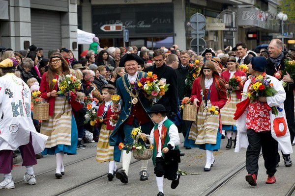 Những lễ hội đặc trưng của Thụy Sỹ Những lễ hội đặc trưng của Thụy Sỹ
