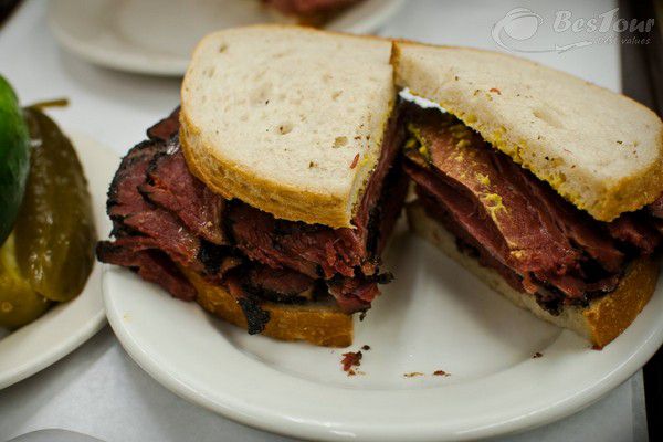 Thưởng thức 5 món ăn xa xỉ nhất tại Dubai Thưởng thức 5 món ăn xa xỉ nhất tại Dubai